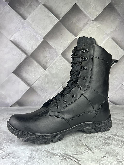 Чоловічі військові берці Тайфун чорного кольору водонепронекні на хутрі прошиті та проклеєні якісні берці WAR Львів - фото 4