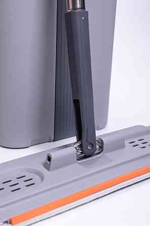 Швабра з плоскою насадкою та відром для миття підлоги Київ