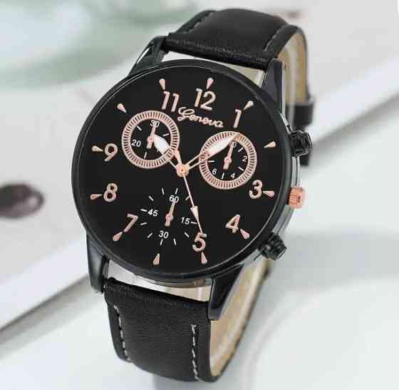 Подарочный набор для мужчин: наручные часы с 4 ориг. браслетами- диам 4см, длин 24см, шир рем 2см, без коробки Киев