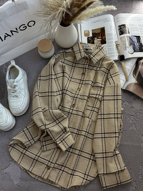 Жіноча тепла оверсайз сорочка в клітинку на ґудзиках кашемір Беж Одеса - фото 3