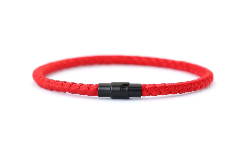 Красный женский браслет из шнура – талисман удачи и любви Киев - изображение 2