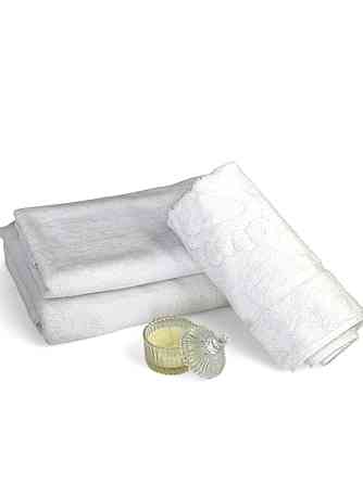 Комплект махровых полотенец + коврик для ног Ideal Textile Білий Черновцы