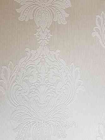 Текстильні шпалери на флізеліновій основі Cador Rasch Textil 086804 вензелі білі Київ