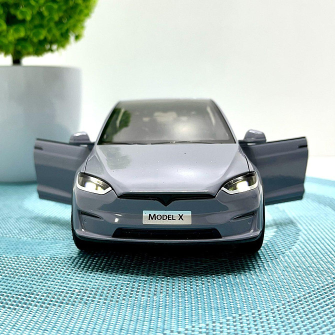 Машина Автосвіт Tesla Model X інерційна відчиняються двері капот багажник 17см Сіра (AP-2004) Чернігів - фото 5