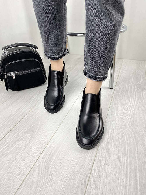 Daragani Жіночі черевики Daragani чорні натуральна шкіра весна-осінь розмір 36-40 (3156) Коломия - фото 6