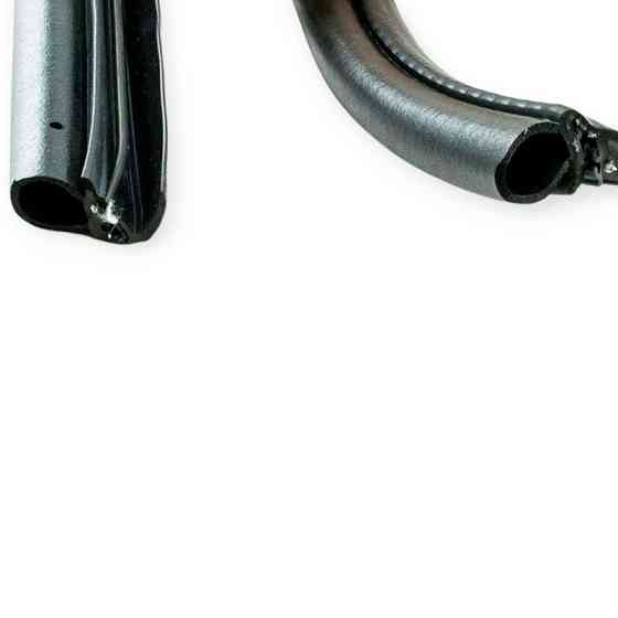 Уплотнитель Опель Виваро 01- передний двери Мукачево