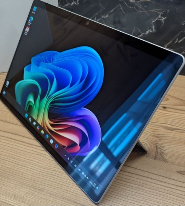 Планшет Microsoft Surface Pro 11 X Elite 16/512Gb. Platinum 2024 + Клавиатура. Киев - изображение 8