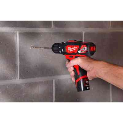 Шуруповерт Milwaukee M12 BPD-202C, 2x2Ah, кейс (4933441940) Вінниця