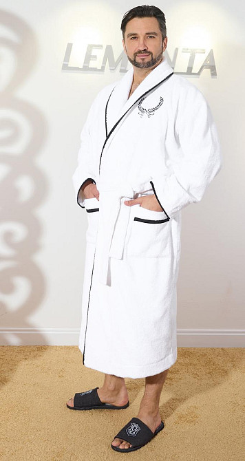 Чоловічий махровий халат із вишивкою й кантами корисний подарунок Київ - фото 7