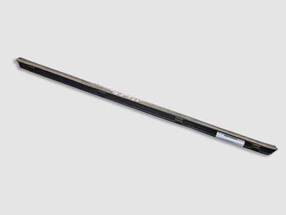 Mercedes-Benz  A2207200224 Внутрішня ущільнювальна планка під скло передніх дверей S-Class W220 Одеса