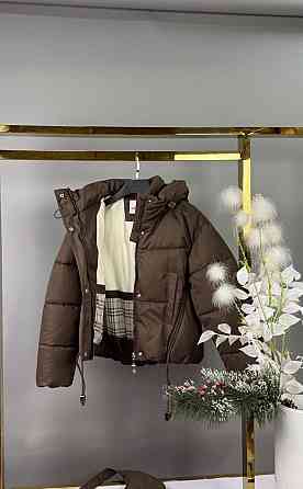 Детская зимняя куртка для девочки с сумкой укороченная 164 Николаев