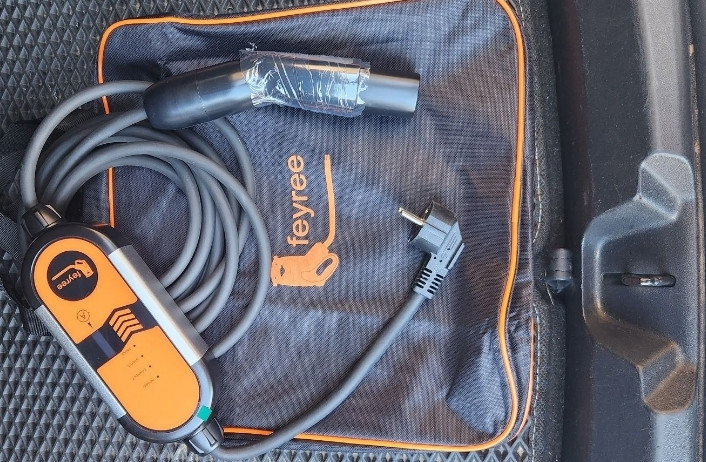 Зарядка Tesla 3 Y S X Feyree 16a 5м кабель Type - Tesla 3.5 кВт. Киев - изображение 2