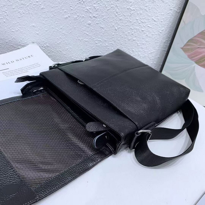 Кожаная мужская сумка через плечо мягкая черная Tiding Bag 12977 Киев - изображение 4