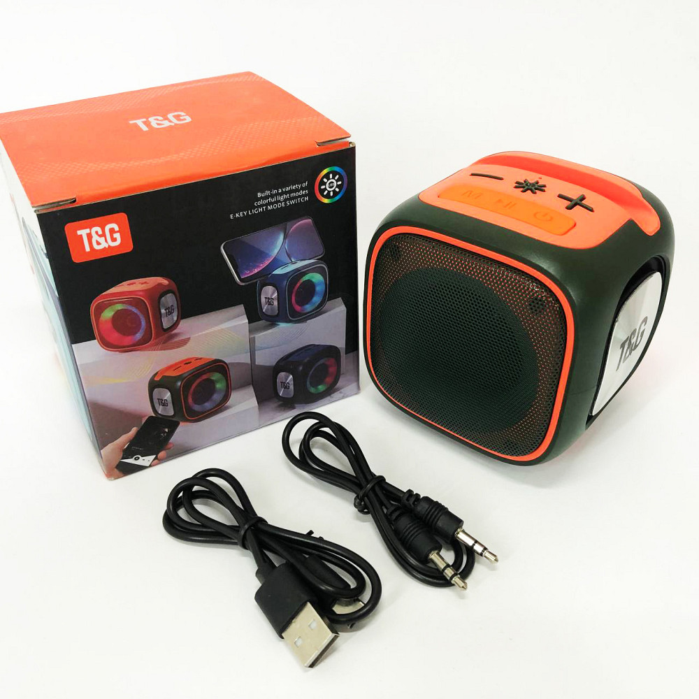 Bluetooth колонка з якісним звуком і підсвічуванням, Бездротова портативна колонка з ремінцем ZL-26 Львів - фото 10