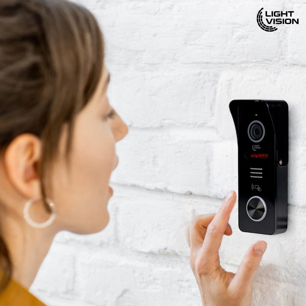 Комплект відеодомофона Light Vision: домофон 7