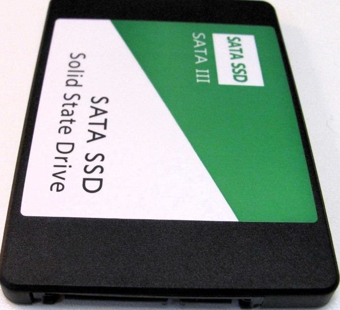 SSD SATA III 2.5" Solid State Drive об'єму 4TB | Ідеальний стан. Київ - фото 8