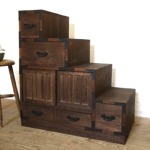 Комод тансу 