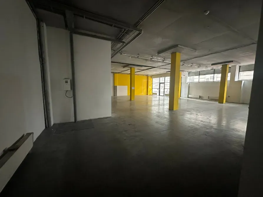 Торговое помещение в аренду в бизнес-центре железнодорожной станции. Свежая реконструкция, крупная витрина. Безопасность электроэнергии 30 кВт круглос Днепр - изображение 7