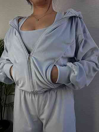 Женский стильный повседневный плюшевый костюм тройка Голубой, 46/48 Одесса