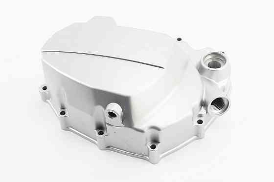 Кришка двигуна права Київ