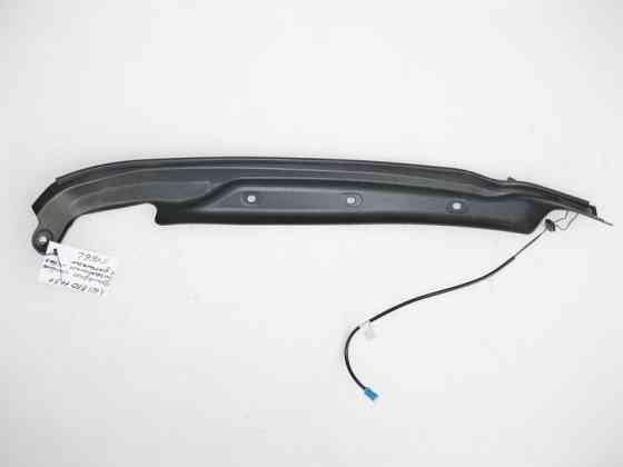 Mercedes-Benz  A1668701151 Накладка кришки багажника ліва з датчиком GL GLS X166 Одеса