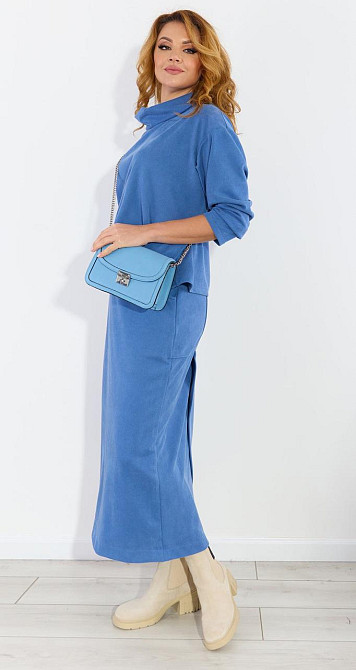 Замшевый костюм с юбкой (54) Киев - изображение 2