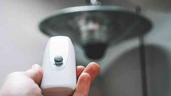 Электрический инфракрасный обогреватель подвесной с Д/У GRILLI 2500w, 60см 777756 Код: 008345 Ровно