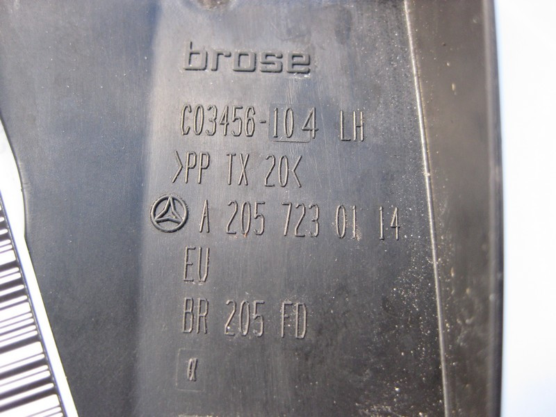 Mercedes-Benz  A2057230114 Тримач - кронштейн рами ручки та замка передніх лівих дверей C-Class W205 Одеса - фото 3