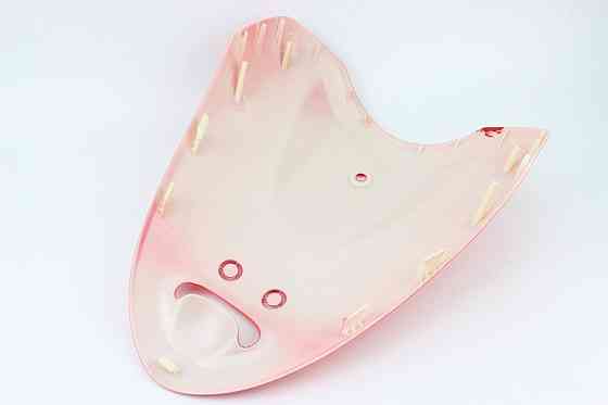 пластик - передній верхній "дзьоб", ЧЕРВОНИЙ Киев