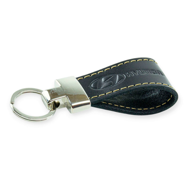 Брелок автомобіль Хюндай шкіряний тиснений чорний, прострочений, метал. затискач Мукачево - фото 1