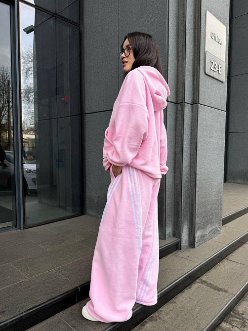 Женский теплый костюм двойка с лампасами из турецкого флиса Розовый, 46/48 Одесса - изображение 9