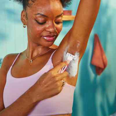 Бритва Gillette Venus 3 Colors 1 шт. (7702018018161) Винница