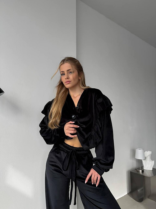 Жіночий ніжний костюм-двійка: кофта та штани з велюру Чорний, 42/44 Одеса - фото 10