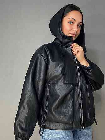 Куртка женская Ou Mai JY-08 из экокожи с капюшоном оверсайз черная, черный, XL Киев