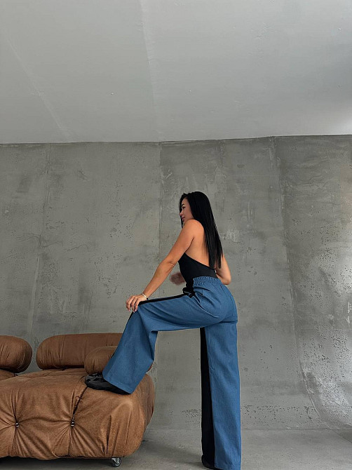 Женские стильные комбинированные брюки палаццо с лампасами плотный джинс + трехнитка петля пенье 46/48 Одесса - изображение 4