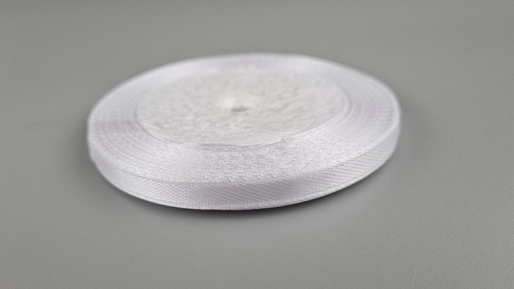 Стрічка атласна для повітряних куль і подарунків 0,6 см (23 метри) біла (1 пачка) Харків - фото 1