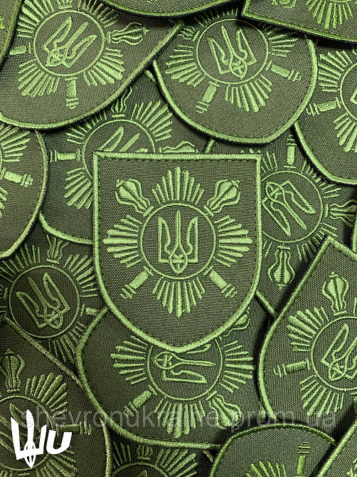 Шеврон Отдельный полк Президента (Форма щит. На липучке) Размер 8x7см Киев - изображение 2