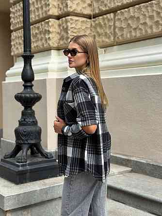 Жіноча трендова сорочка з розрізом на рукавах турецька фланель-байка. Чорний, 46/48 Одеса