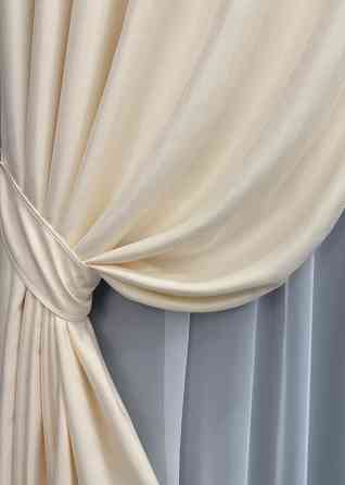 Комплект готових штор VR-Textil Жакард № 1735ш Кремовий 150х270 см 2 шт (33-0703) Київ