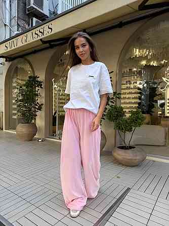 Жіночі базові об'ємні штани в стилі оверсайз турецький велюр Рожевий Одеса