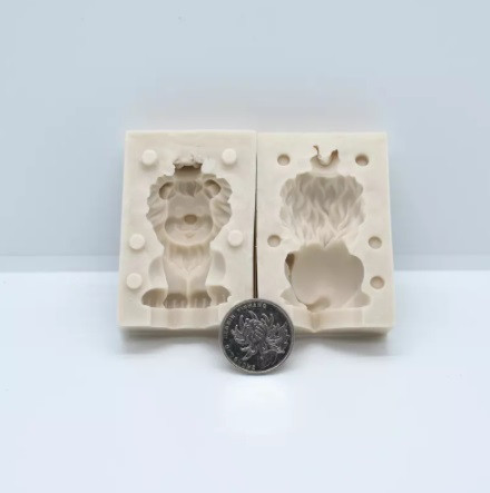 Молд силиконовый Лев 65 на 45 мм серый Киев - изображение 4