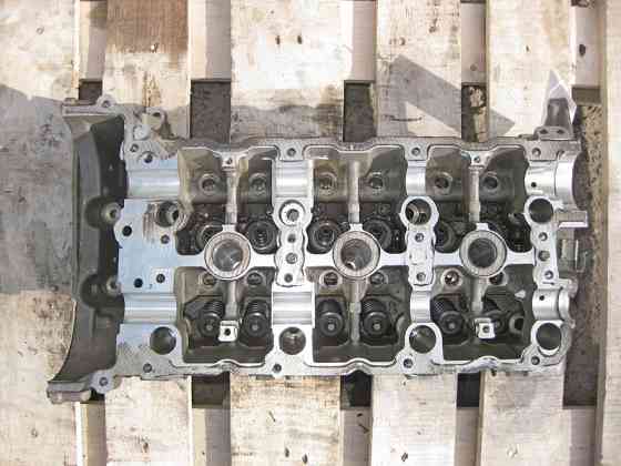 Mercedes-Benz  A2720103420 Головка блока циліндрів ліва без клапанів для двигуна M272 V6 3.5л Одесса