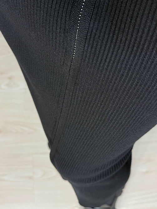 Платье женское Joy One 421 вязаное длинное на молнии в рубчик, черный, one size Киев - изображение 14