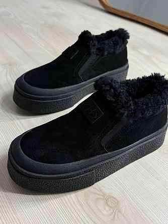 Ботинки женские Hengji 660-1 замшевые кеды на меху черные, 36, 23 см Киев