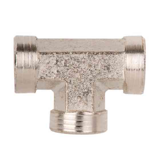 Тройник с внутренней резьбой 1/4