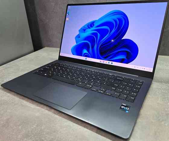 Ноутбук LG Gram SuperSlim Core i7-13gen / OLED / 16Gb / 500Gb. Київ