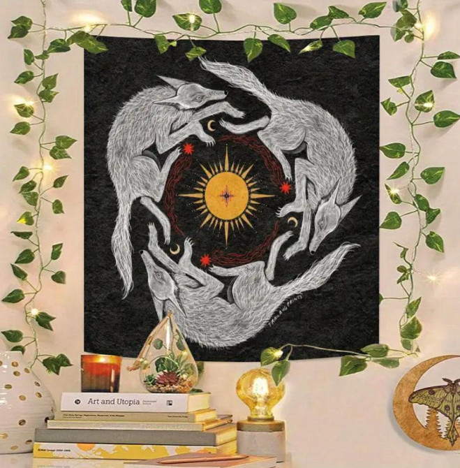 Алтарная скатерть с волками, солнцем и луной 75×75 см — оккультный декор для ритуалов и алтаря Киев - изображение 4