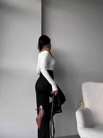 Жіночі базові стильні штани палаццо Чорний, 44 Одеса