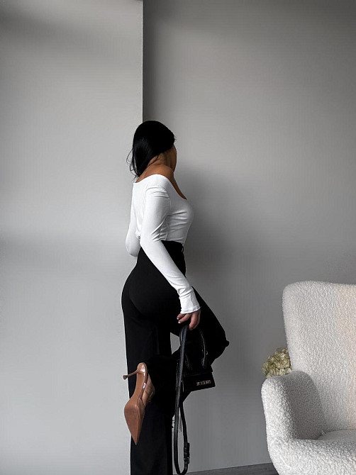 Жіночі базові стильні штани палаццо Чорний, 44 Одеса - фото 3