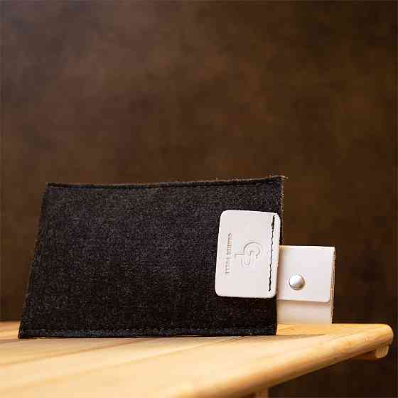 Кожаная универсальная ключница GRANDE PELLE 11346 Белый Киев